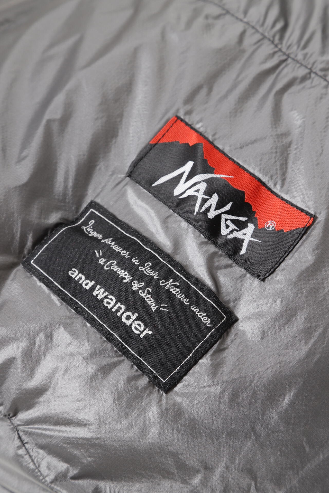 NANGA × and wander sleeping bag 500