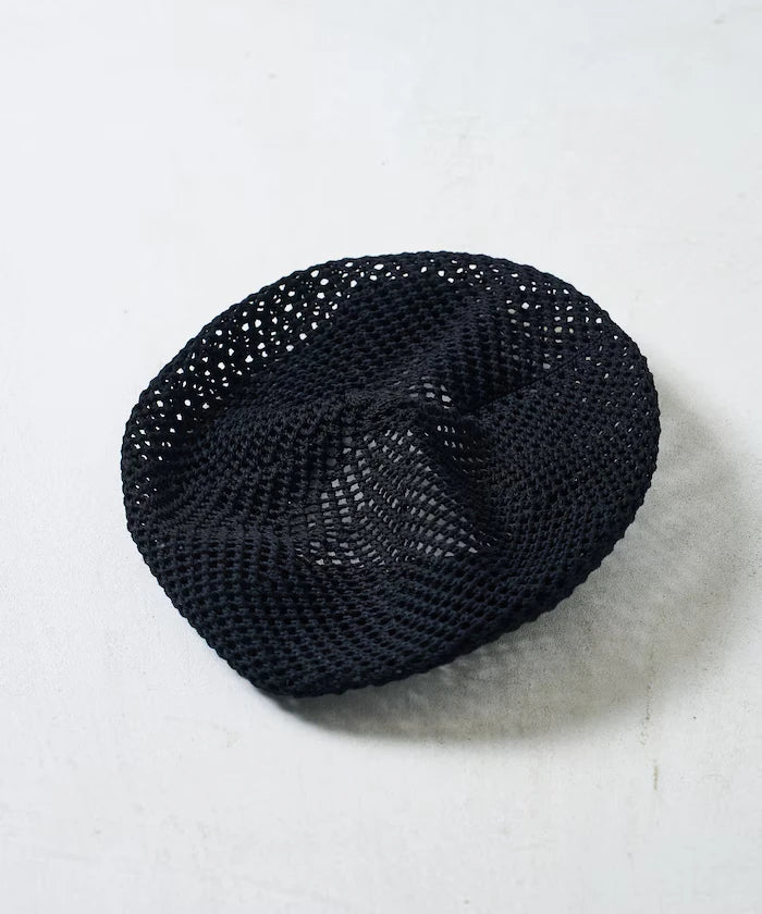 Lace-knit beret