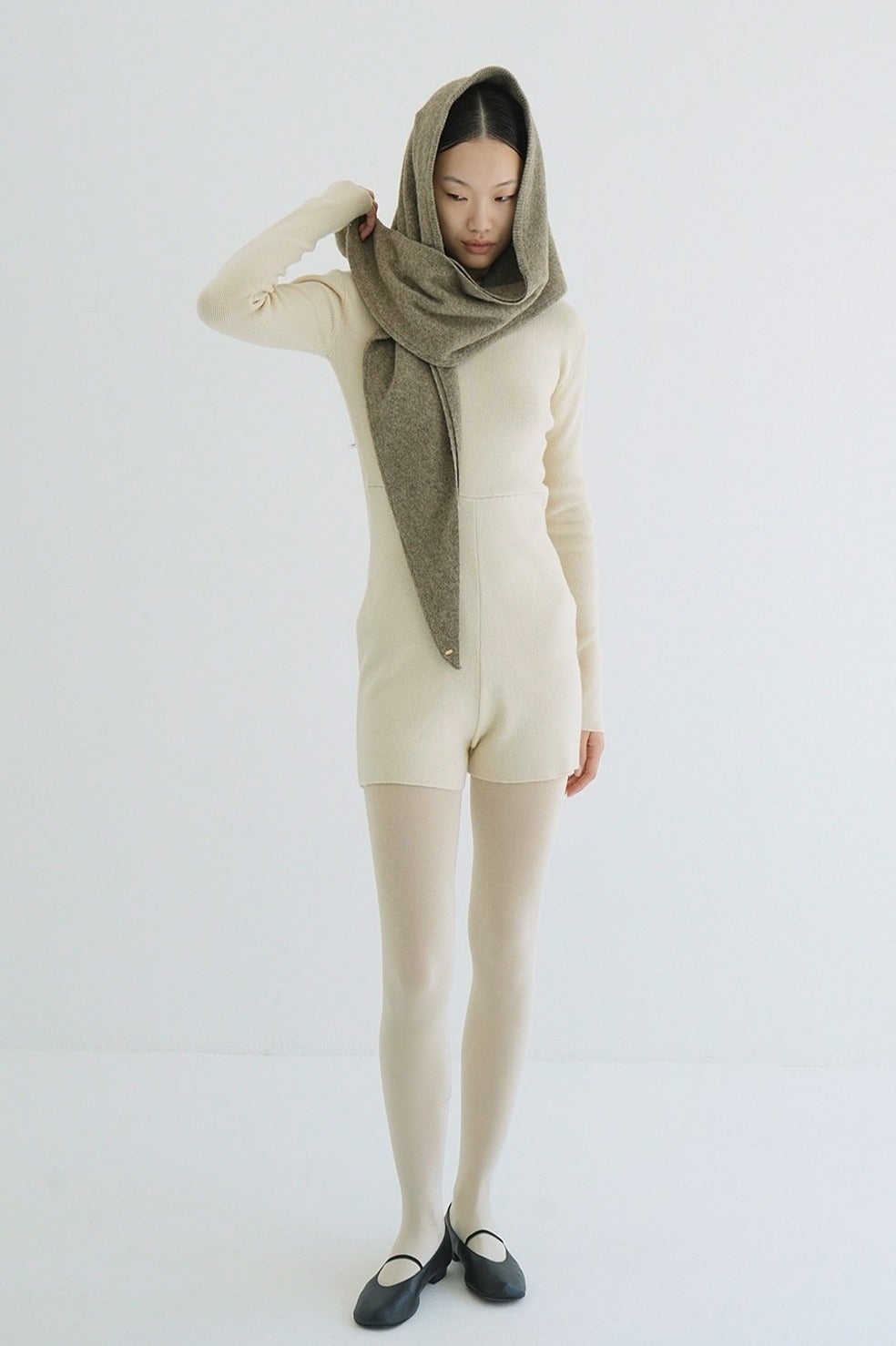 WOOL SHORT KNIT ALL IN ONE