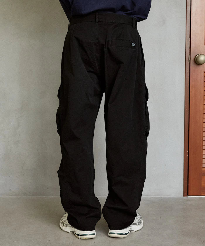 LOVE POP STUDIO Chino Cargo Pants Limited Edition