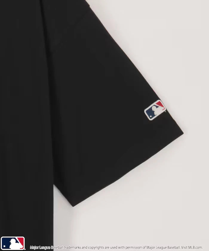 MLB Typography Logo T-Shirt