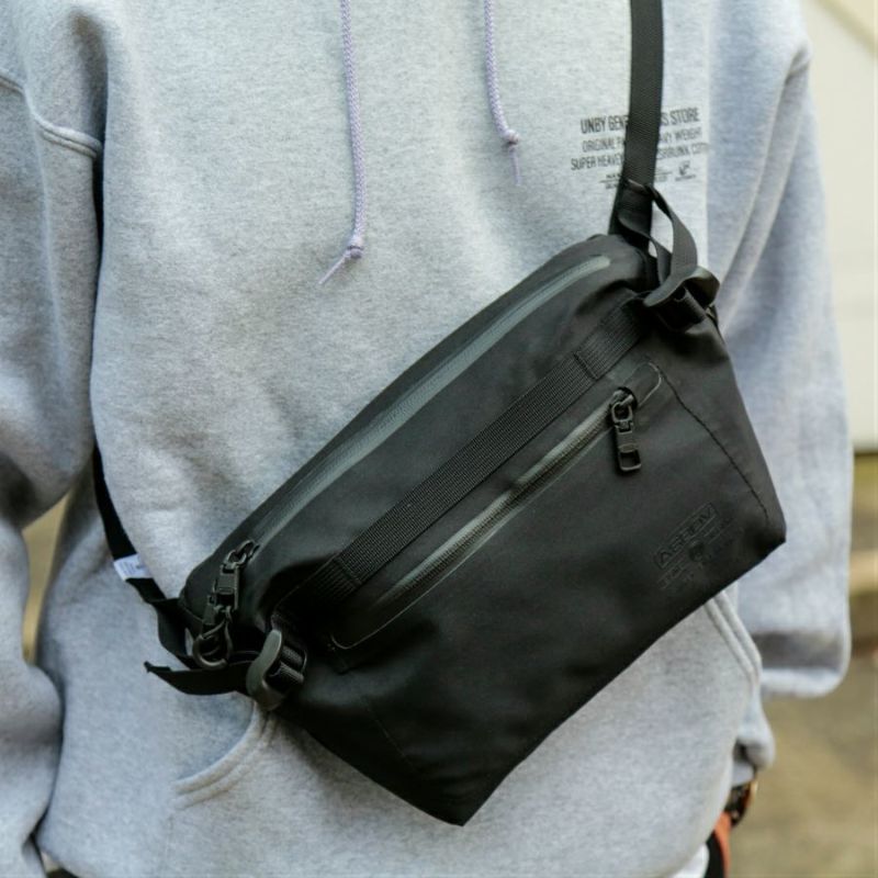 WATER PROOF CORDURA 305D FANNY PACK/BLACK
