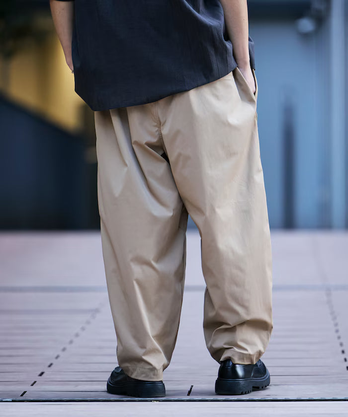 Easy Care Fabric Wide Silhouette Climbing Pants / Quick-Drying / UV Cut 【Limited Edition】