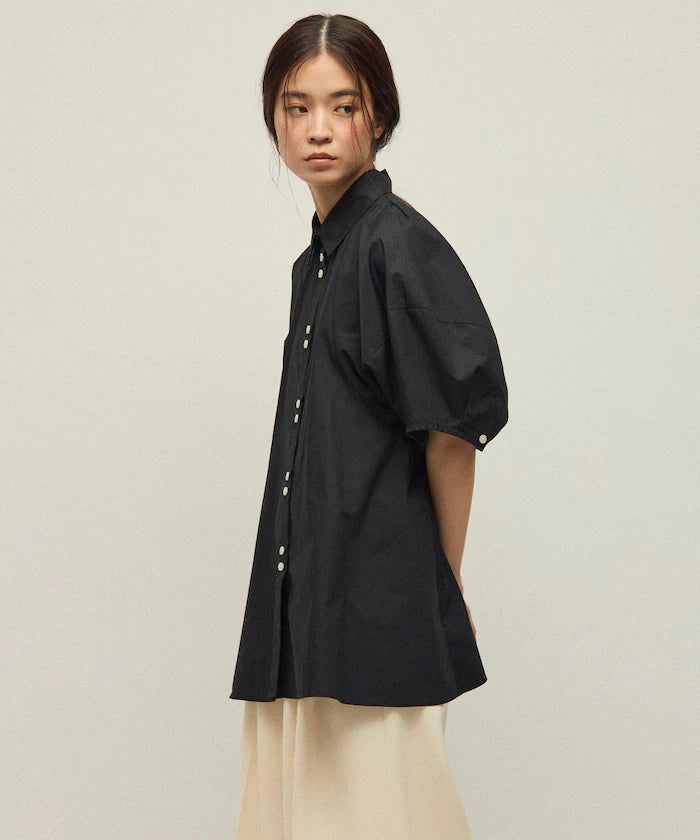 Switching Design Balloon Sleeve Shirt / 5-Minute Sleeve Blouse