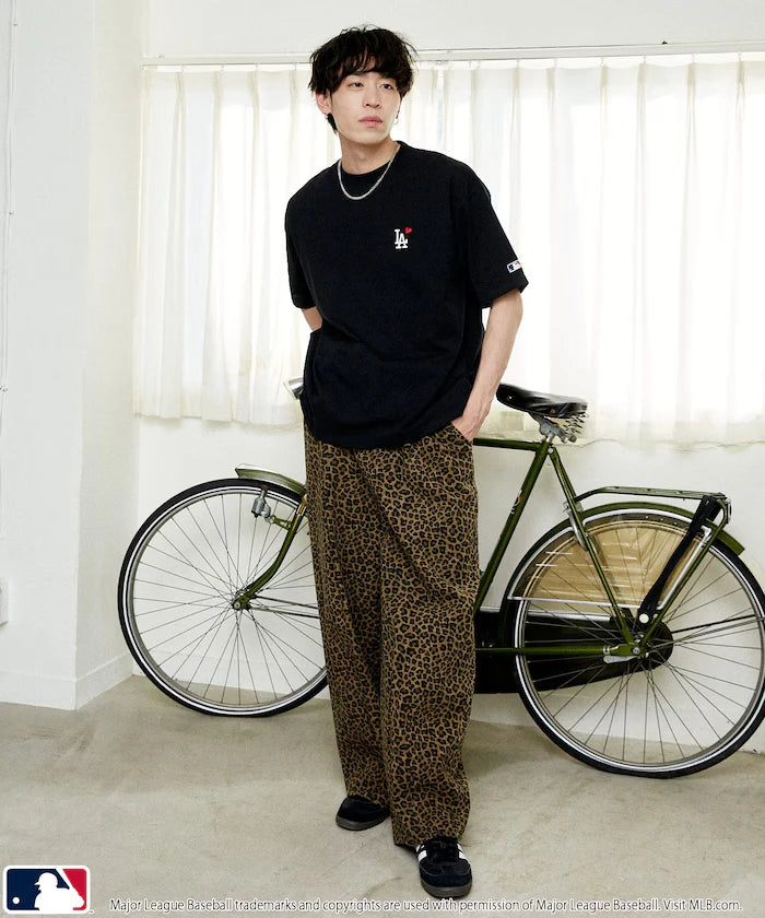 MLB Back Print Heart T-Shirt