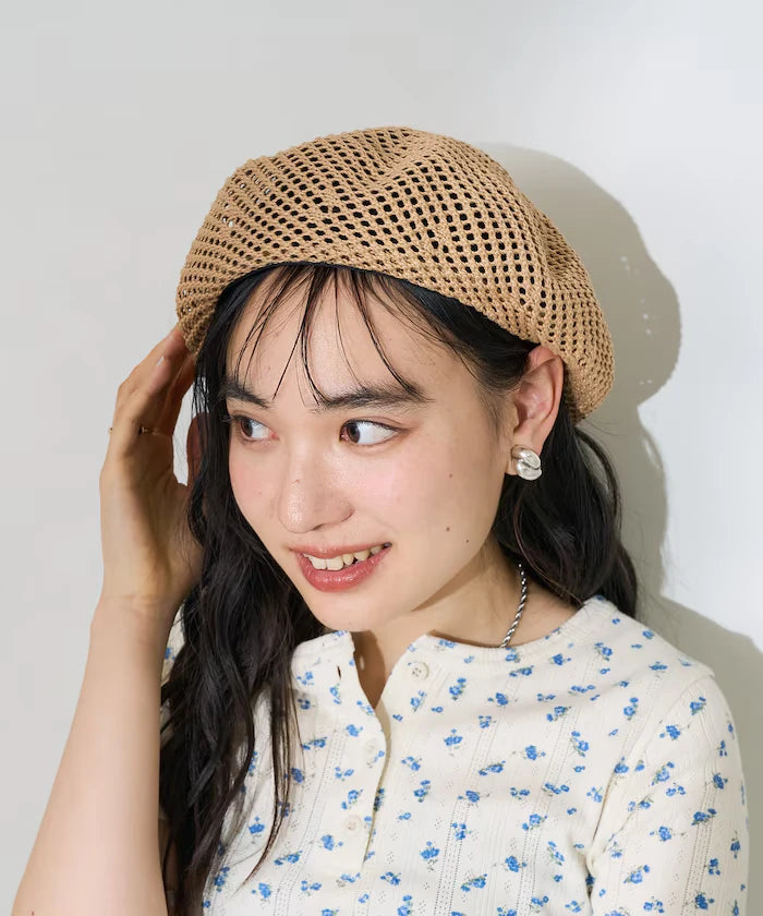 Lace-knit beret