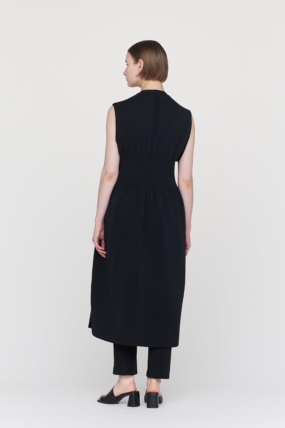 MILAN COLLARLESS LONG VEST