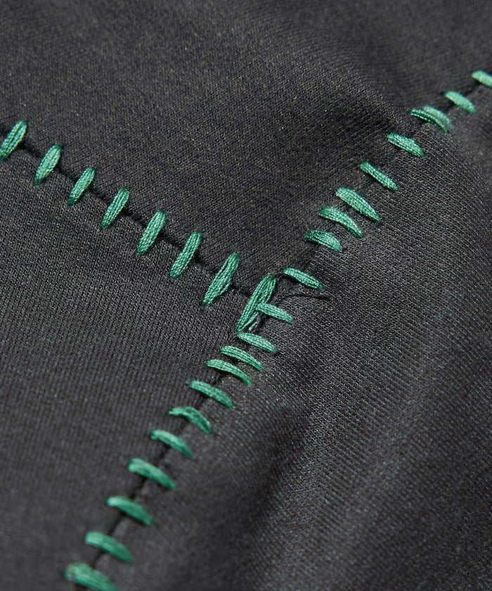 Box Silhouette Contrast Ladder Stitch Crew Neck T-Shirt