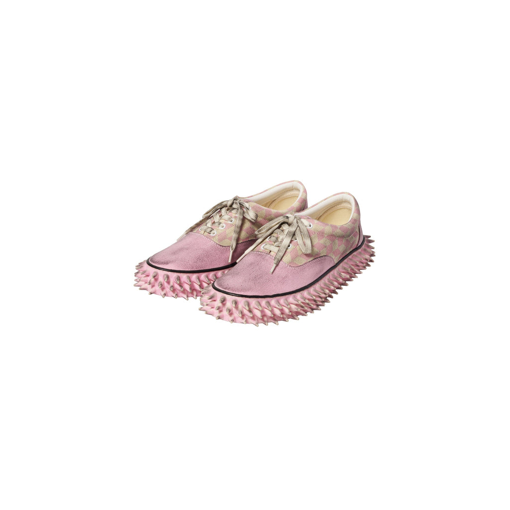 DIRTY SPIKE CANVAS SNEAKER
