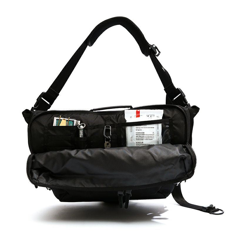 CORDURA DOBBY 305D MESSENGER BAG/BLACK