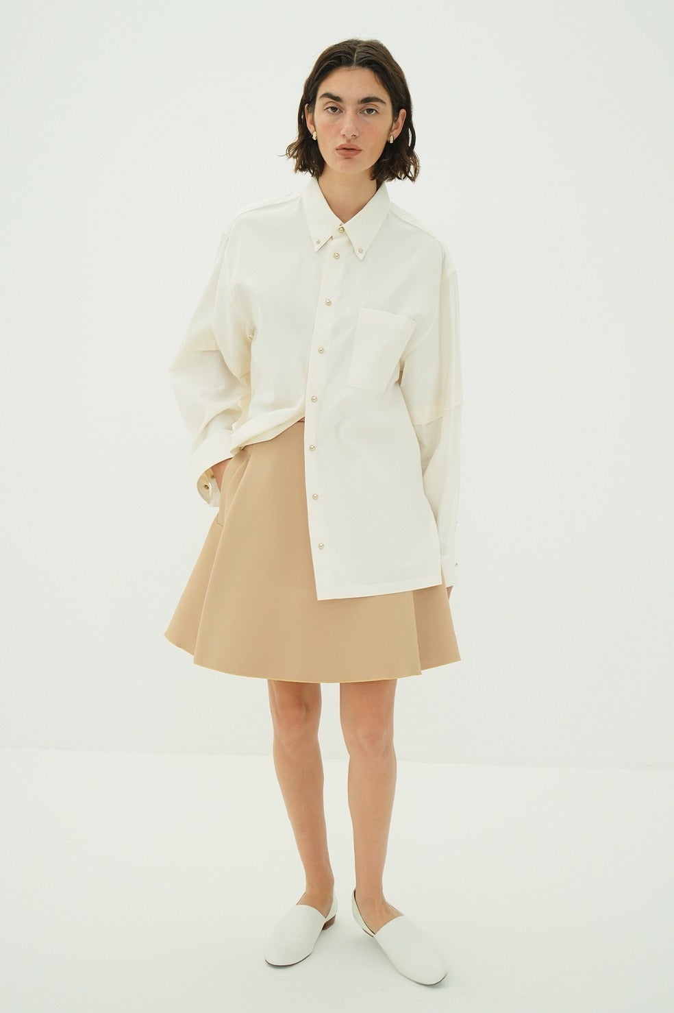 LOW WAIST FLARE MINI SKIRT