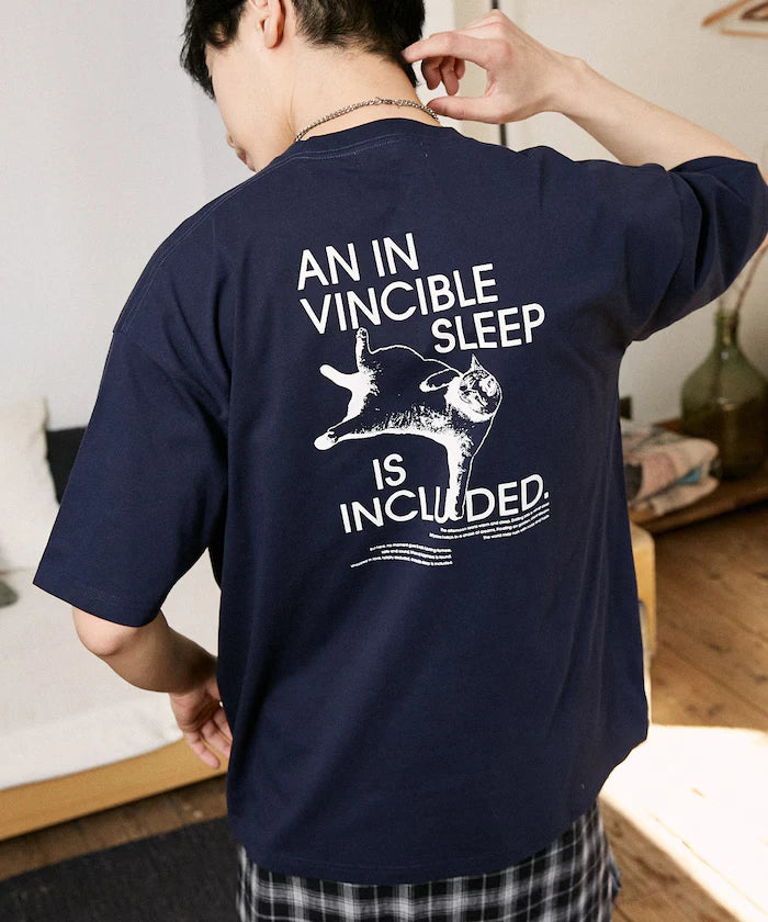 VINCIBLE SLEEP Cat Print T-Shirt Limited Edition