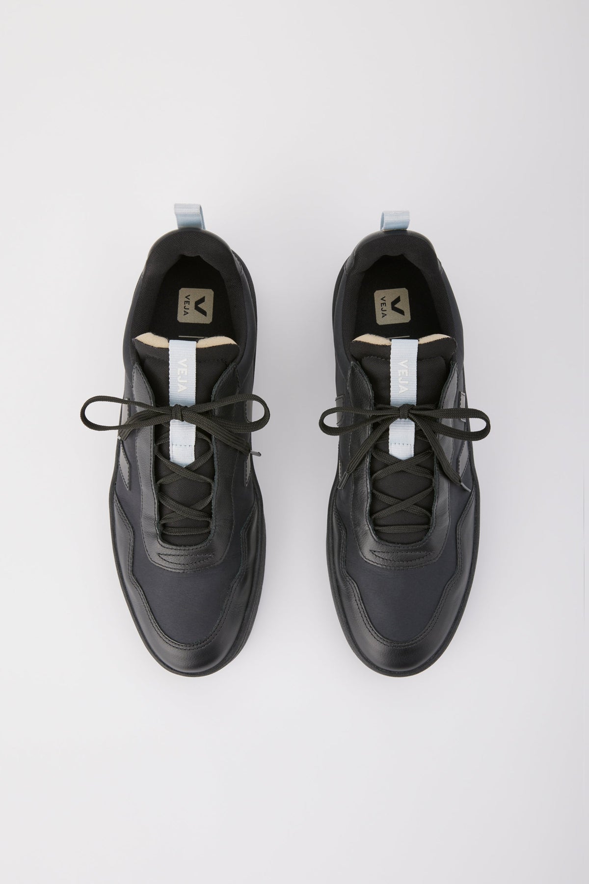 V-90 VEJA X CFCL MEN