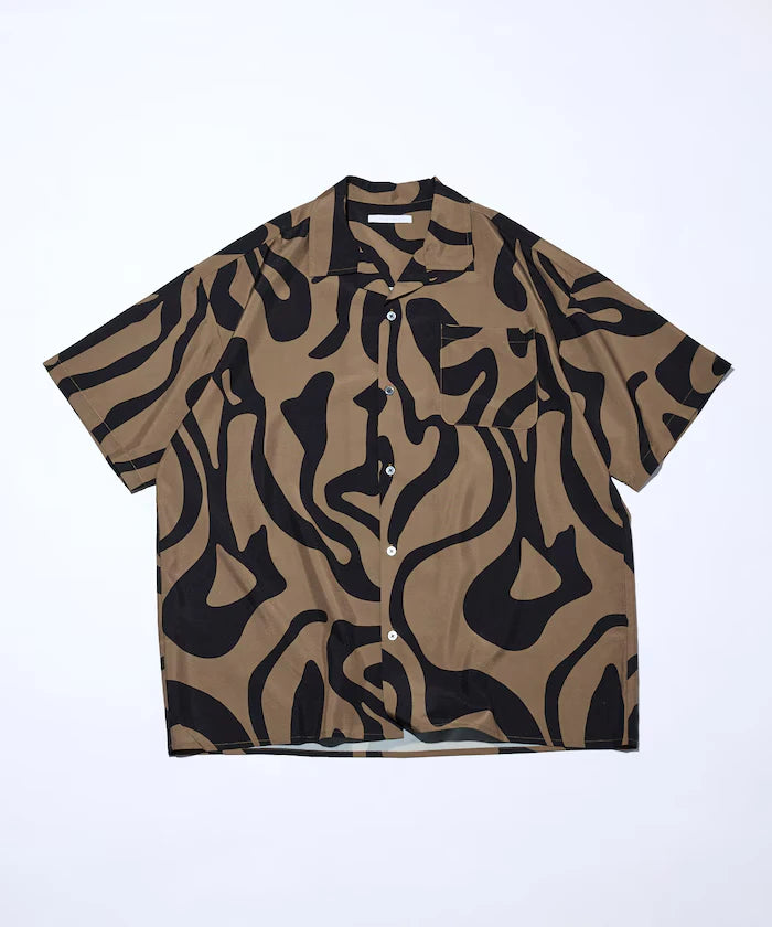 Open Collar Pattern Short Sleeve Shirt