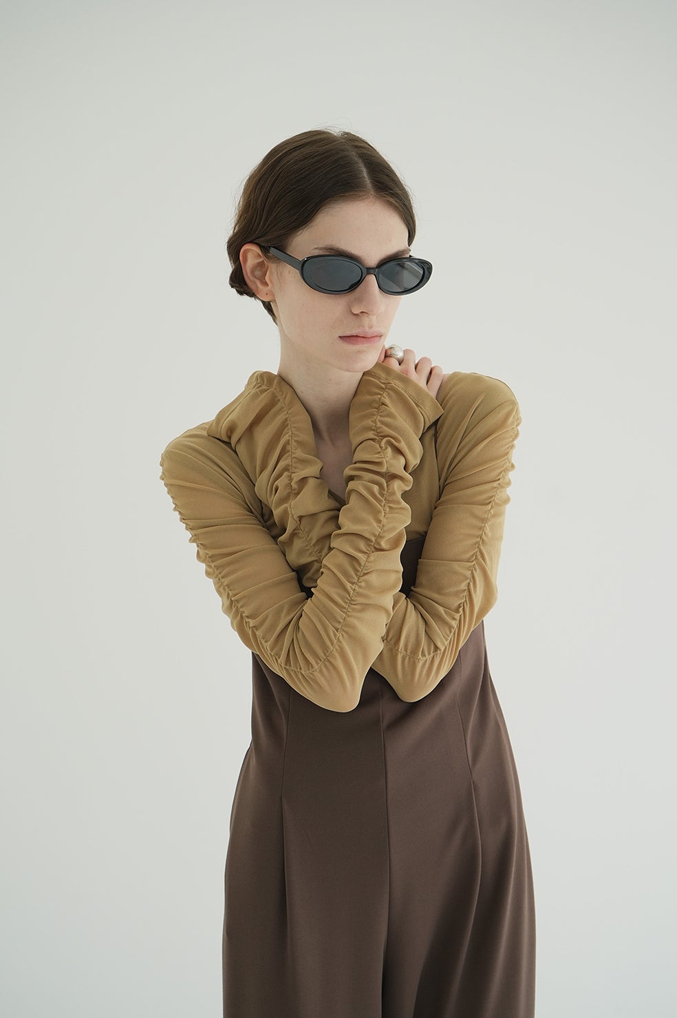 W TULLE SHIRRING TOPS