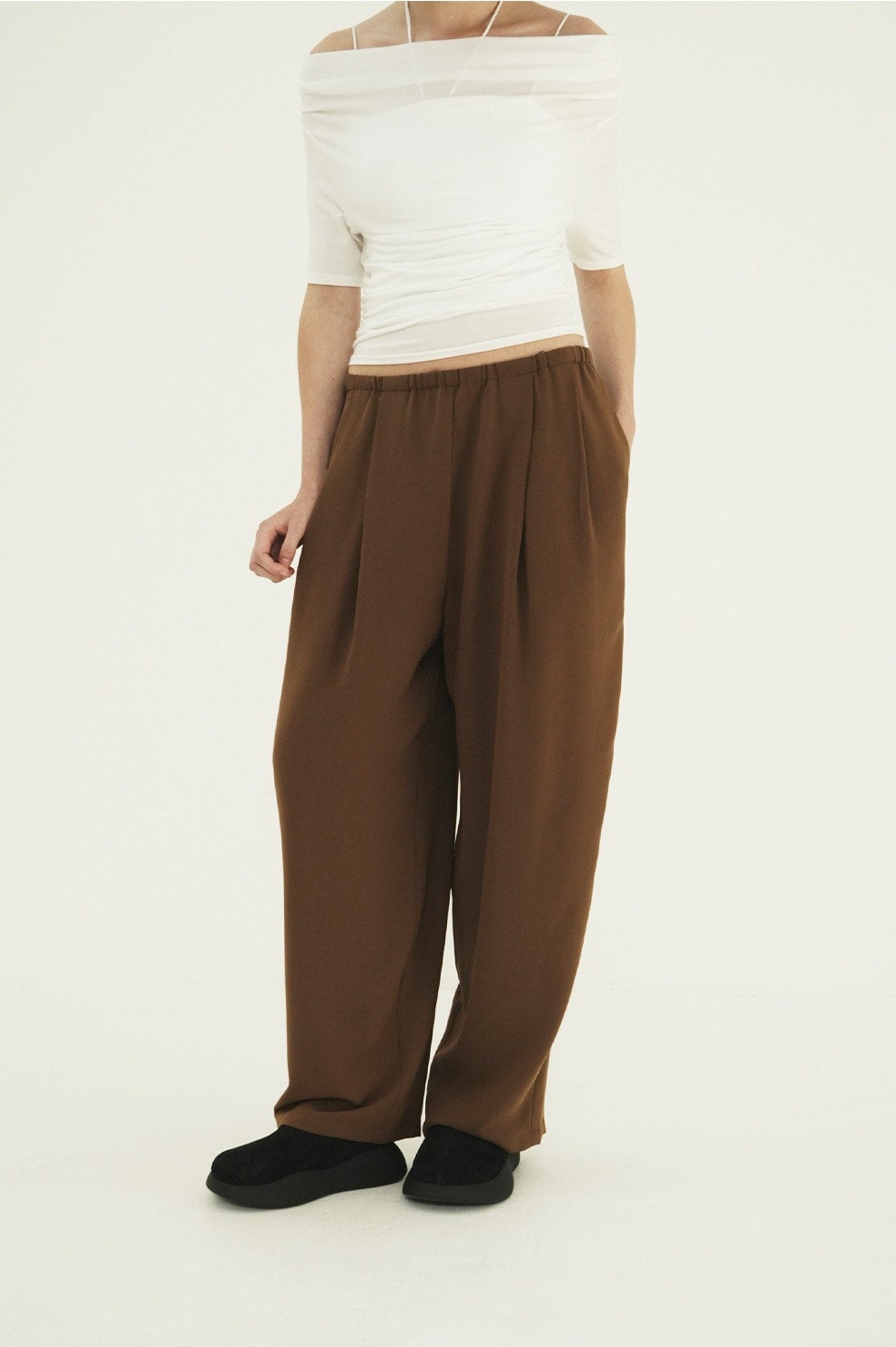 DRAWSTRING LOOSE TUCK PANTS