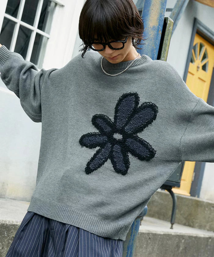 Boucle Flower Pullover Knit [Limited Edition]