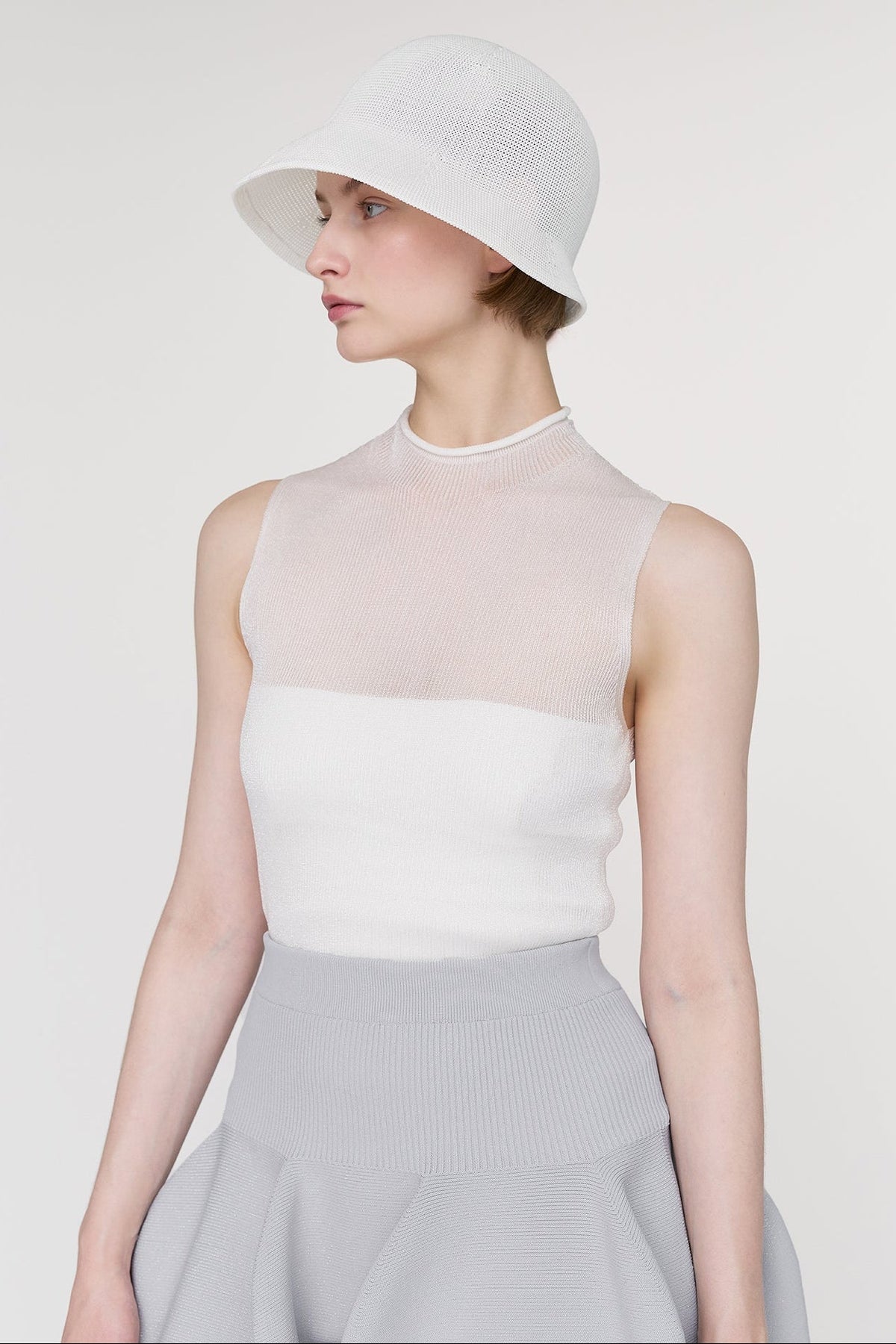 PORTRAIT LUCENT SLEEVELESS TOP