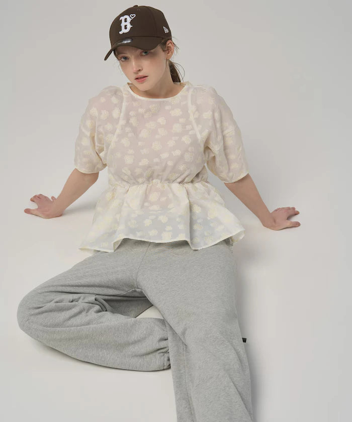 Flower Sheer Jacquard Volume Sleeve Peplum Blouse / 5 Minutes Sleeve