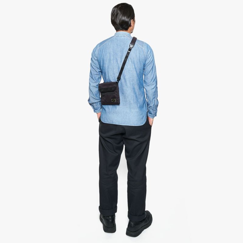 EXCLUSIVE BALLISTIC NYLON WALLET SHOULDER
