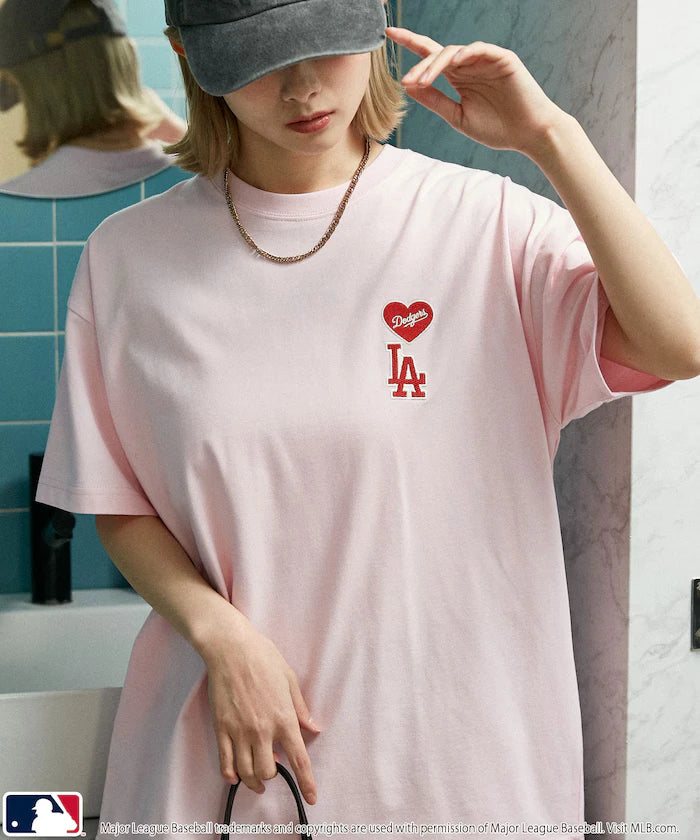 MLB One Point Heart T-Shirt