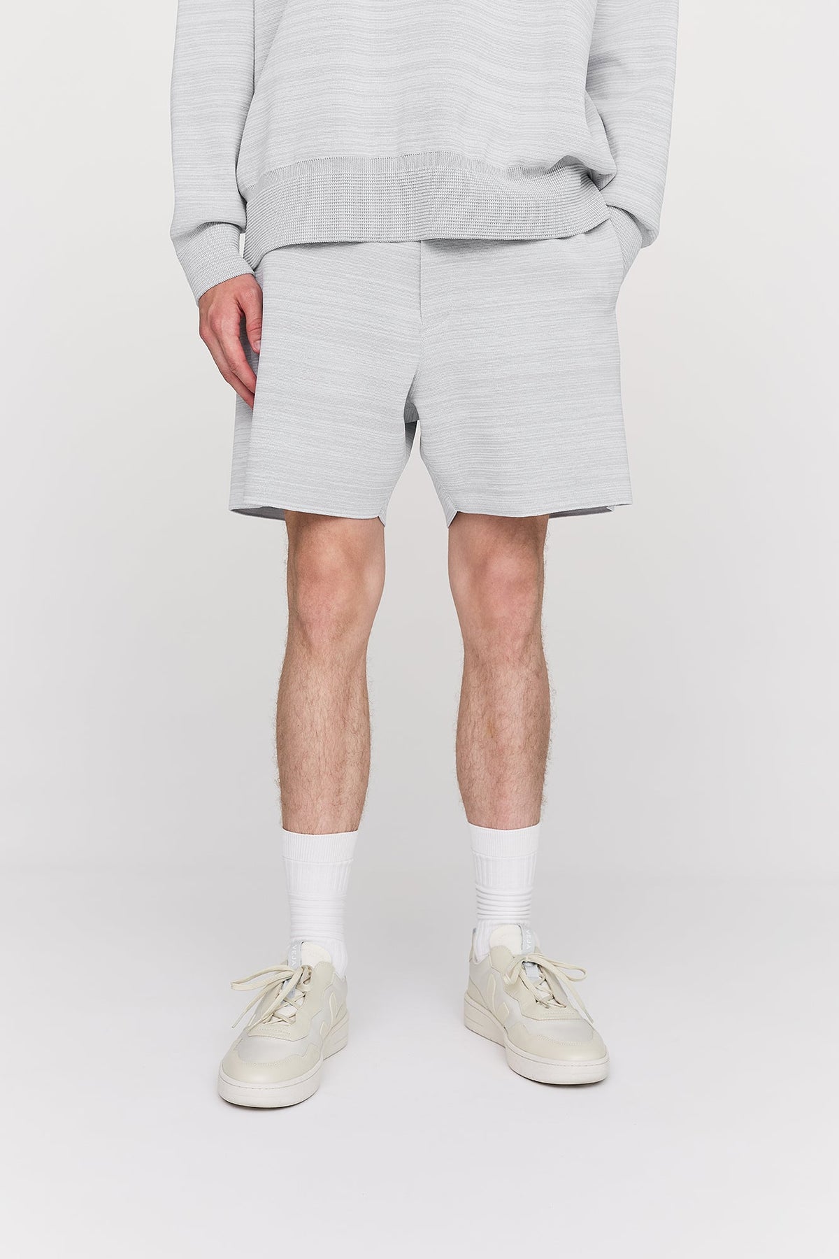 V-90 VEJA X CFCL MEN