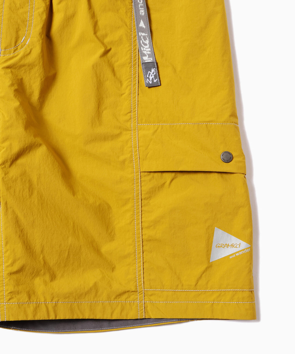 Gramicci × and wander  brushed nylon short pants
