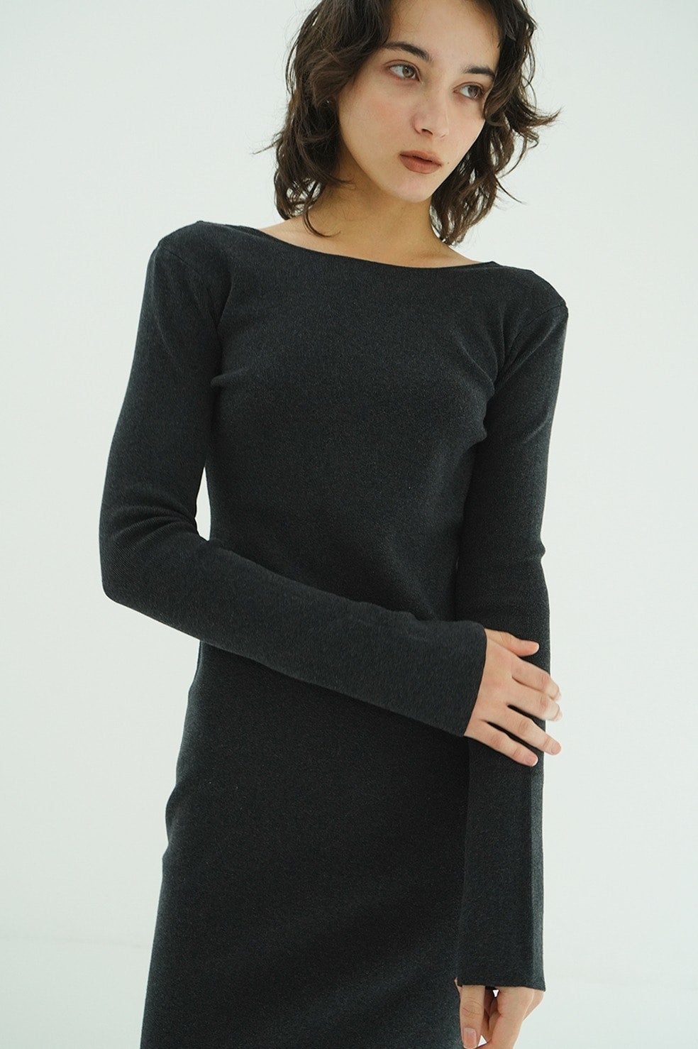 W FACE POWER SHOULDER KNIT ONEPIECE