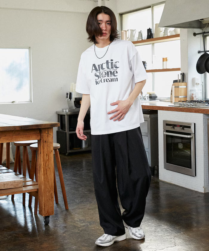 LOVE POP STUDIO ICE CREAM SHOP Logo T-Shirt Limited Edition