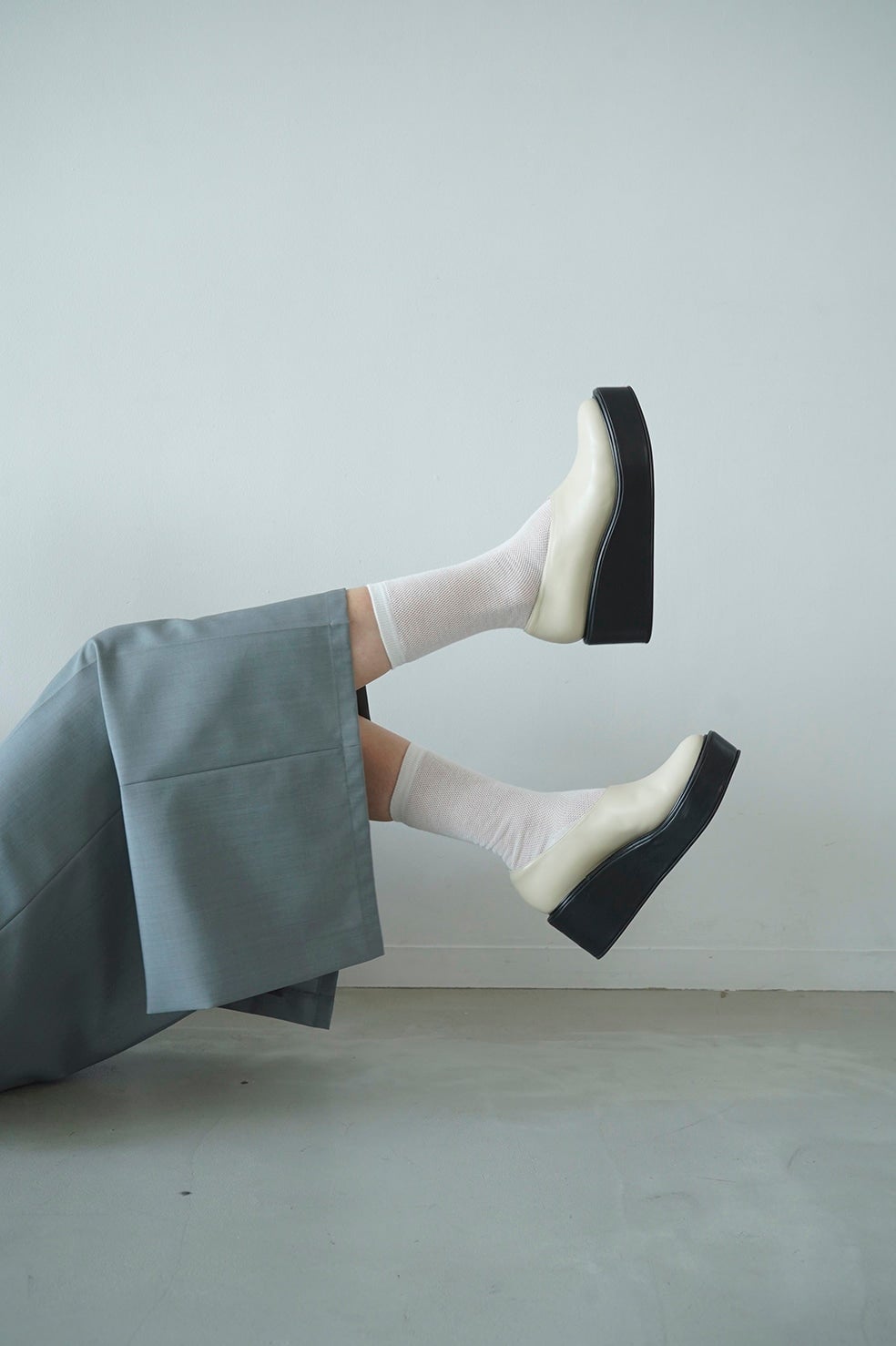 VOLUME SOLE SHOES