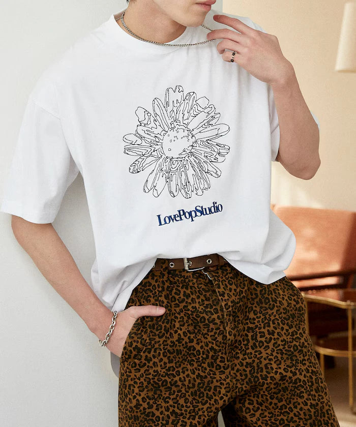 Love Pop Studio Flower Embroidery T-Shirt