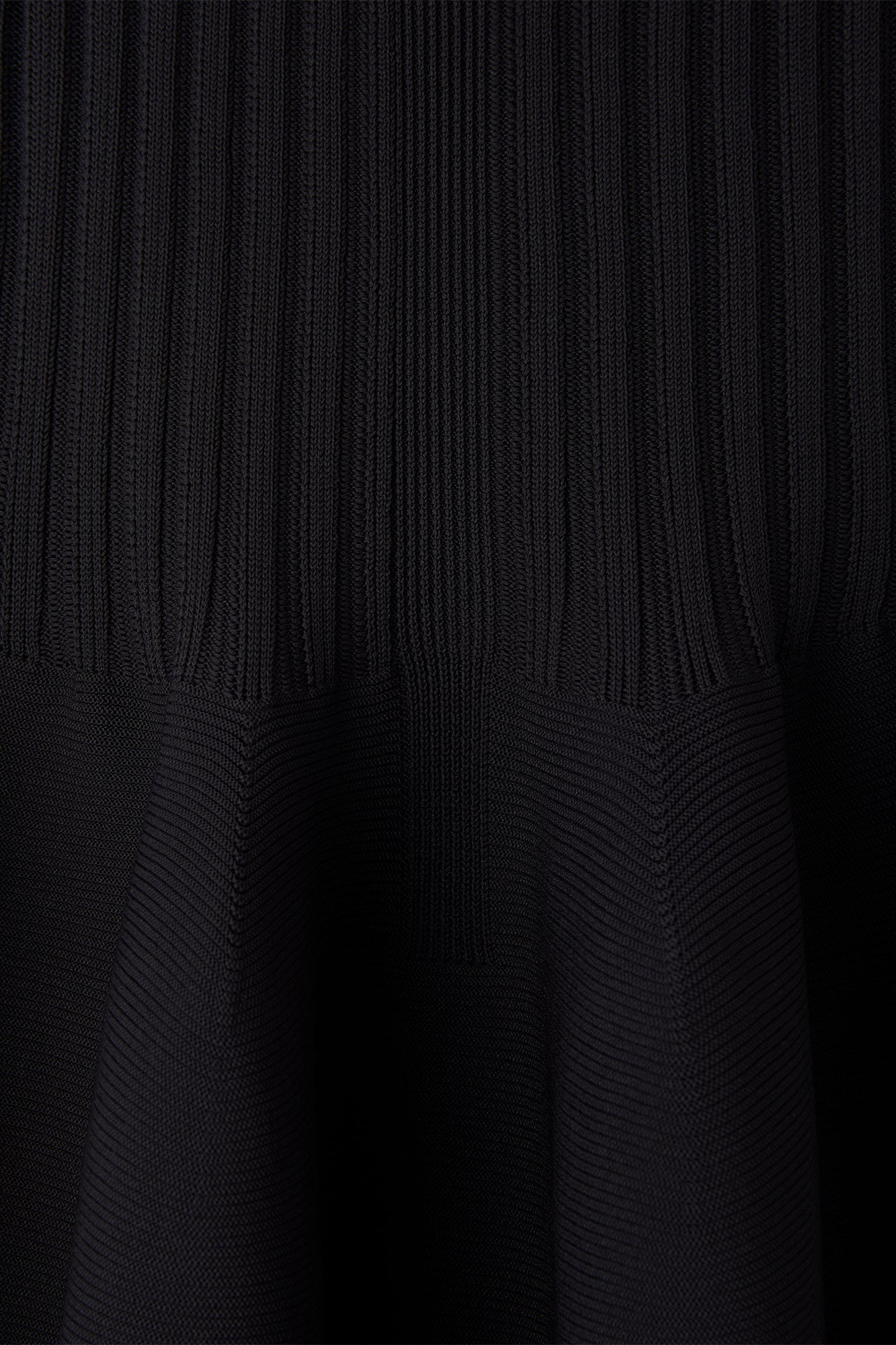POTTERY LUCENT SLEEVELESS BUST FLARE DRESS