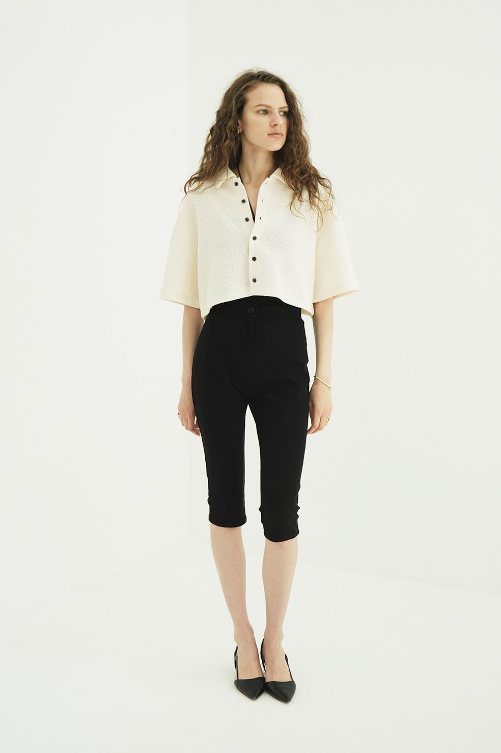 CRISP CROPPED POLO TOPS