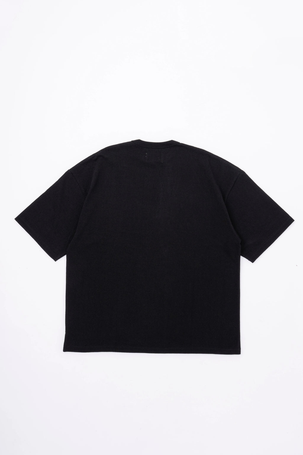 BIG T-SHIRT