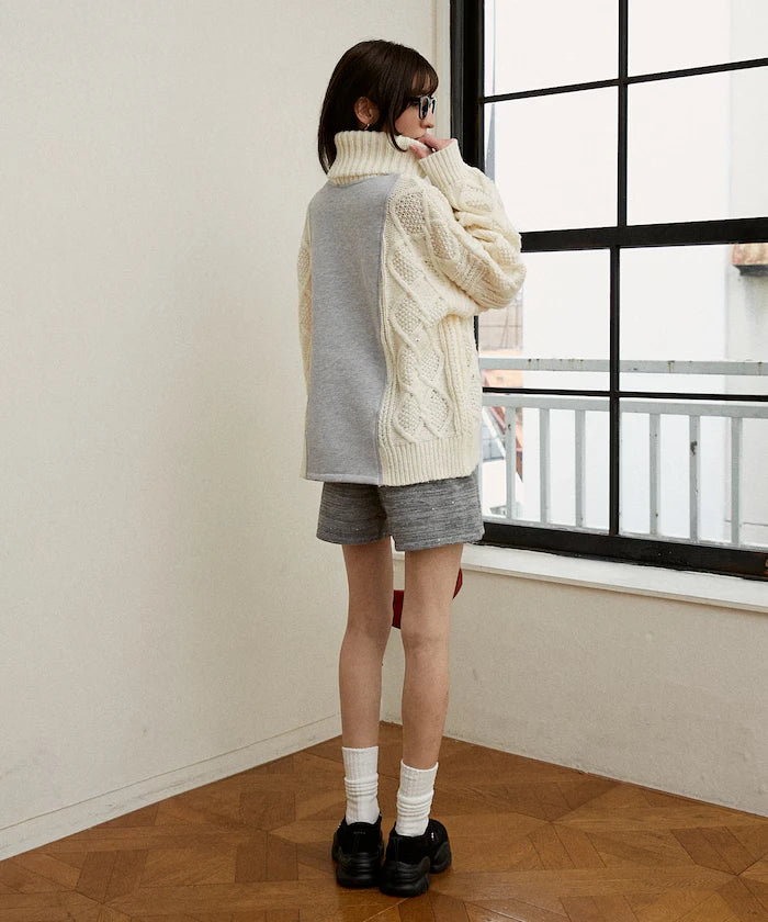 Mixed Material Switch Turtle Neck Knit Limited Edition