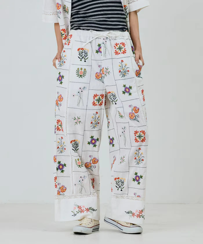 Patchwork Floral Embroidery Pants