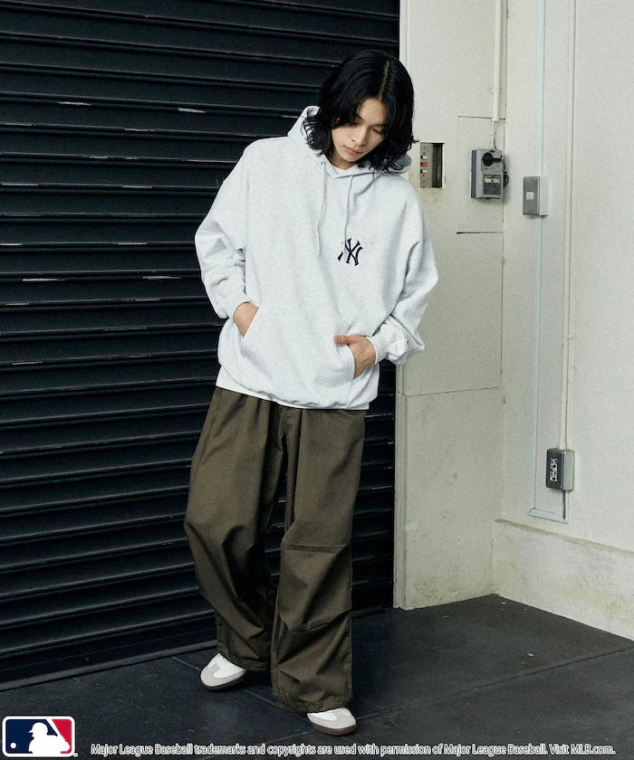 Custom Sweat Circle Logo Hoodie