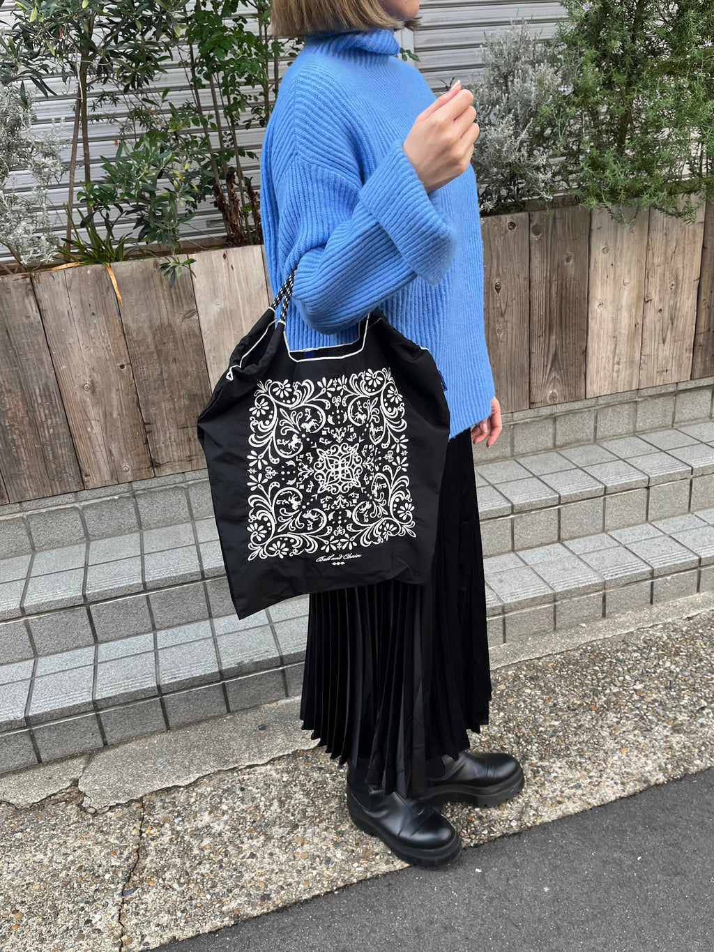 Damasuku #01 Black-301025