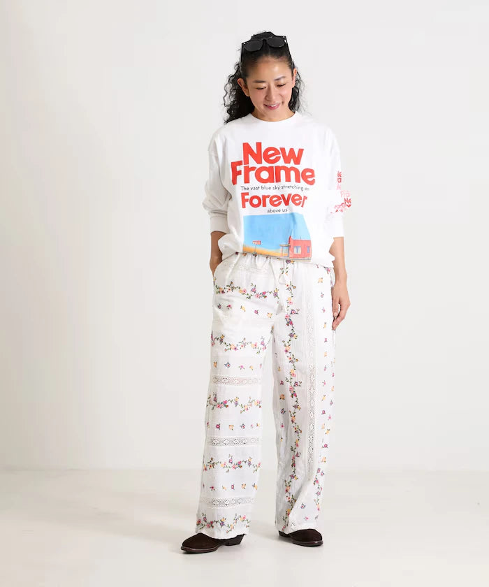 Dobby Floral Embroidery x Lace Pants
