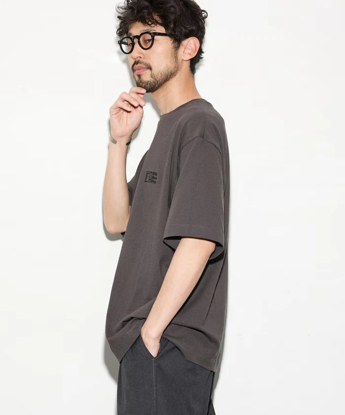 6 Ounce Front Logo Embroidered Crew Neck T-Shirt / One Point Design T-Shirt LEFT CHEST EMBROIDERY PSD