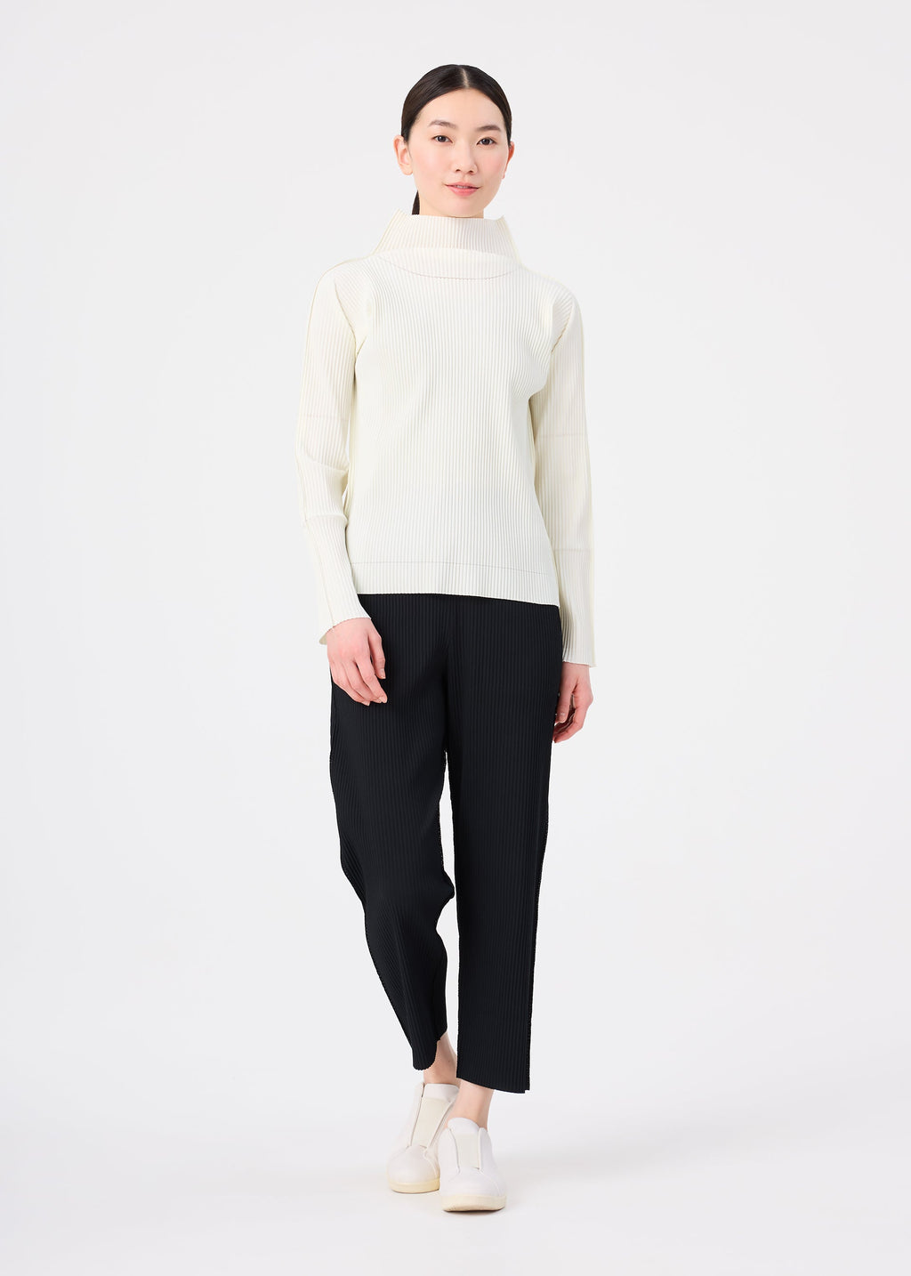 Fine Knit Pleats