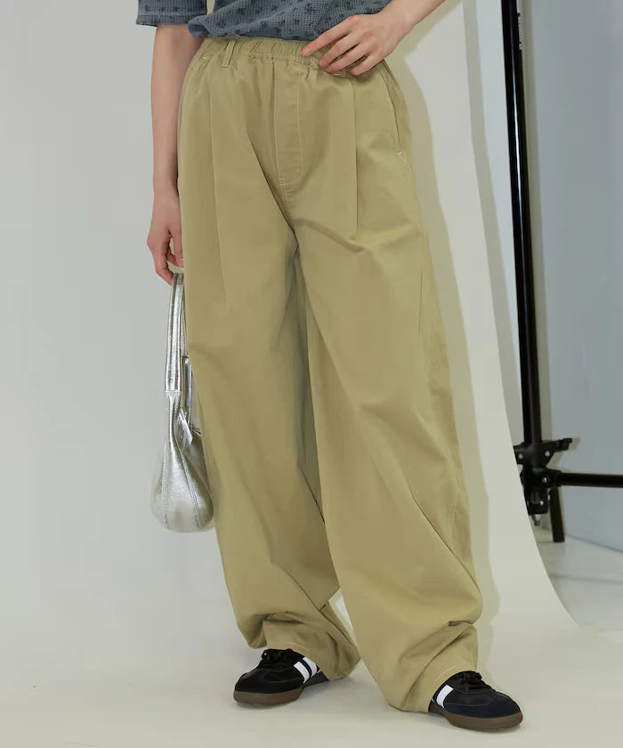 LOVE POP STUDIO Tuck Curve Pants Limited Edition