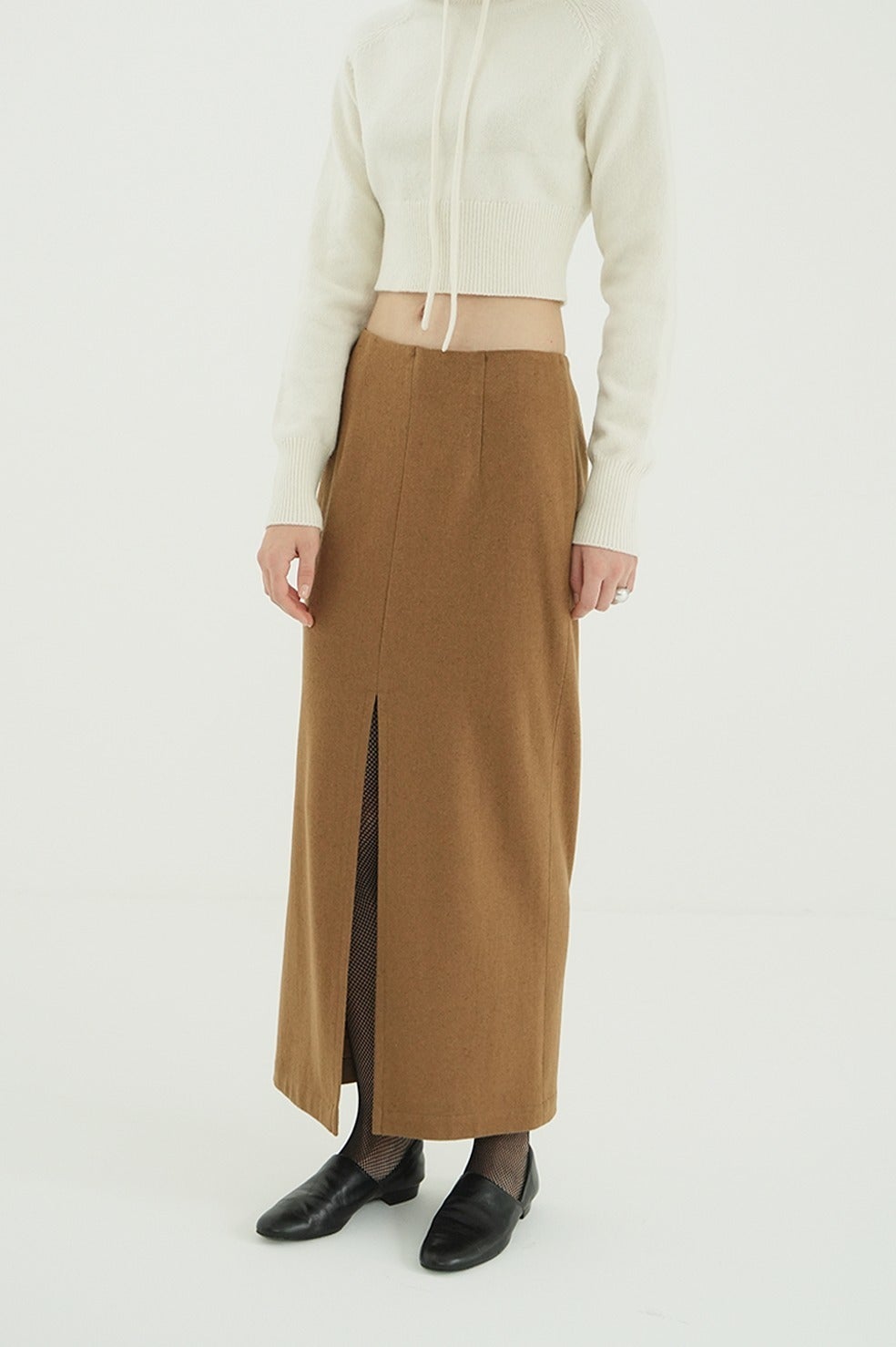 TEXTURE SLIT SKIRT
