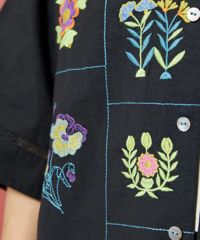 Patchwork Flower Embroidery Shirt