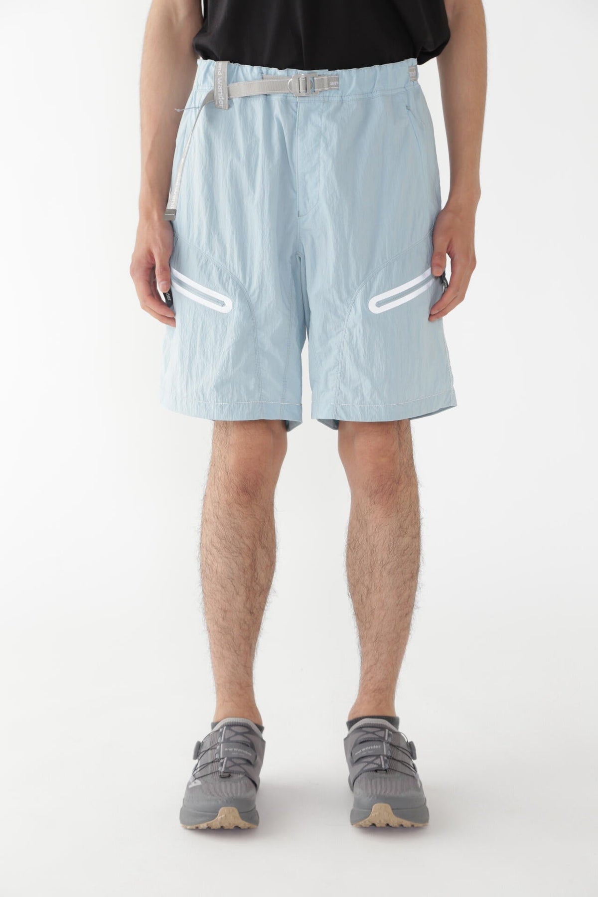 light hike short pants
