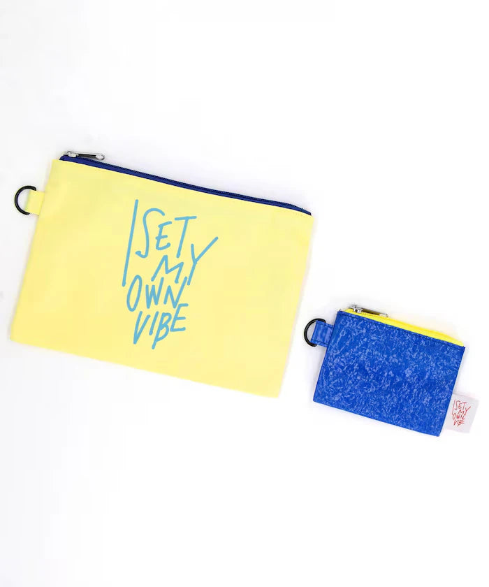 Message Logo Pouch Set