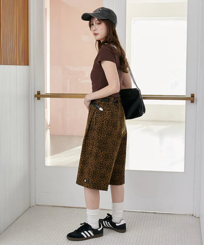 Collar Lace Contrast Henry Rib T-Shirt
