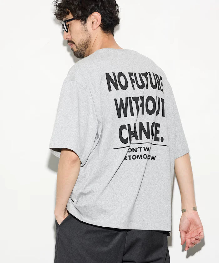 6oz Front Logo Embroidery Crew Neck T-Shirt / Back Print T-Shirt PRINT LEFT CHEST EMBROIDERY BOX FIRST