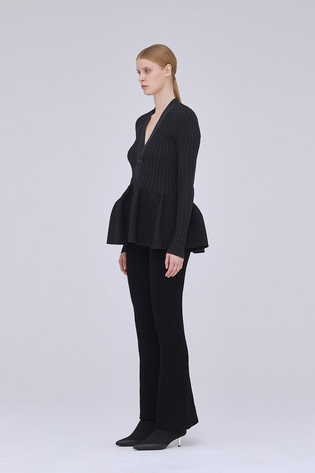PORTRAIT VELVET TIGHT FLARE PANTS