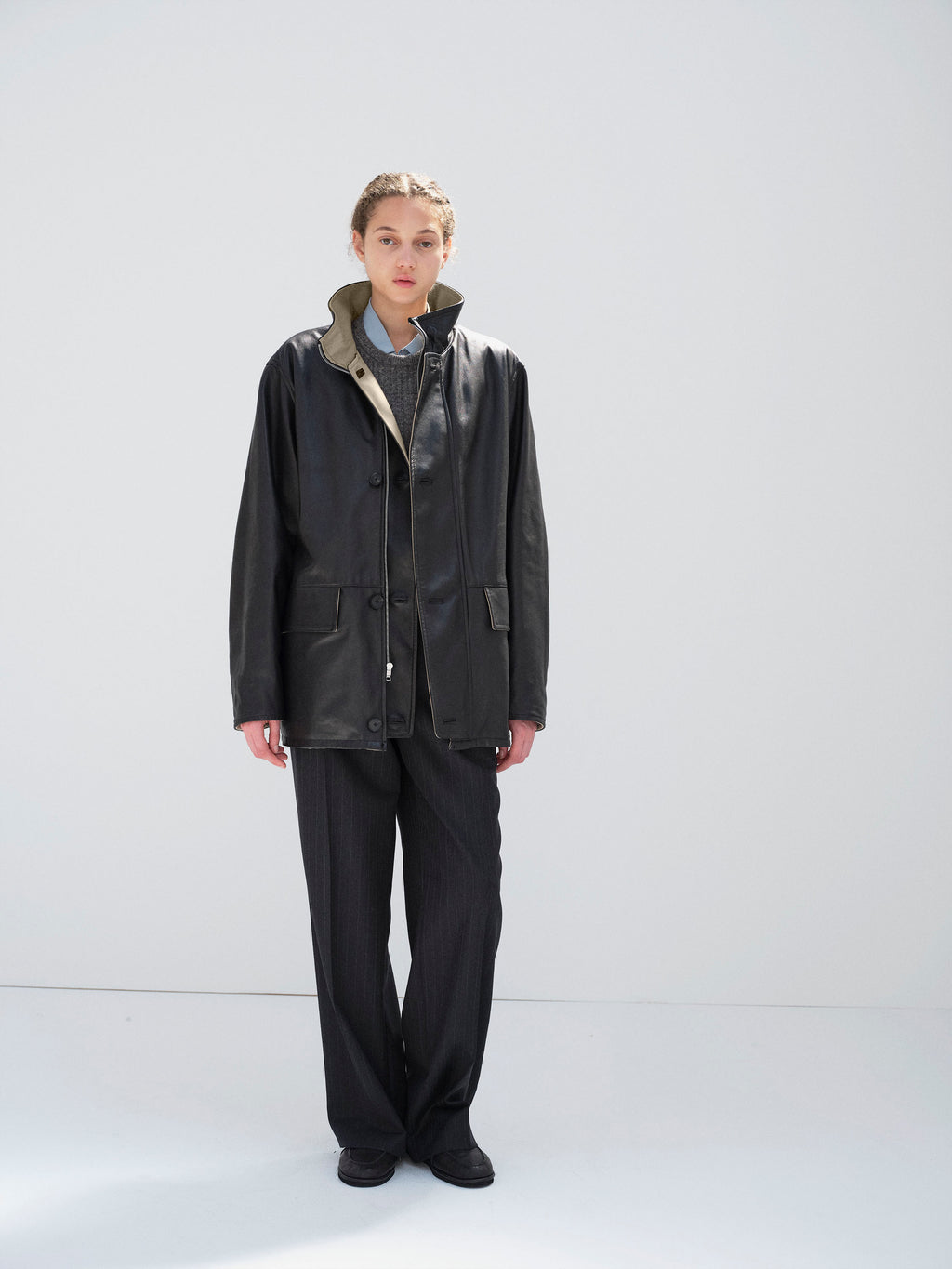 REVERSIBLE WOOL TWISTED TWILL / SHEEP LEATHER HALF COAT